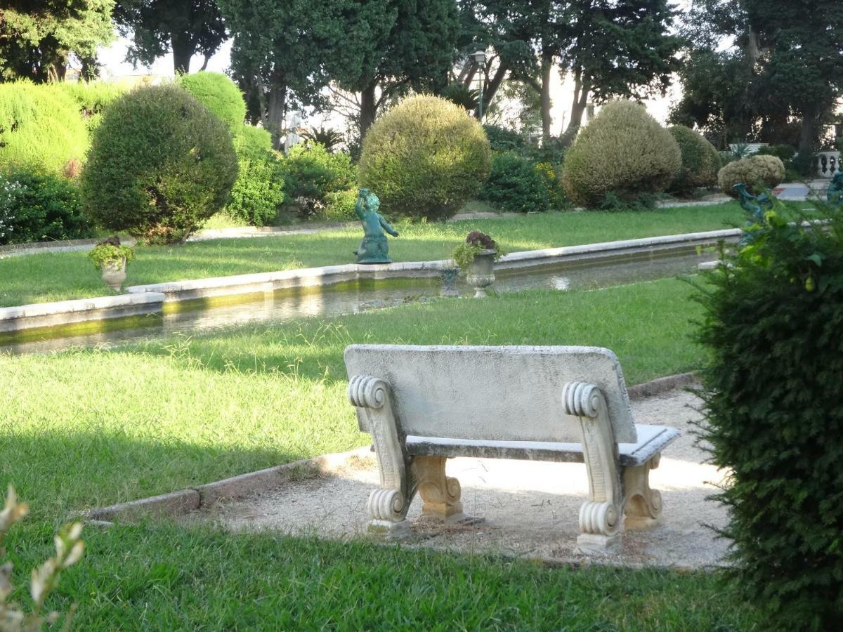 Les Grands Cedres C1 7 Avenue De Fabron Apartman Nizza Kültér fotó